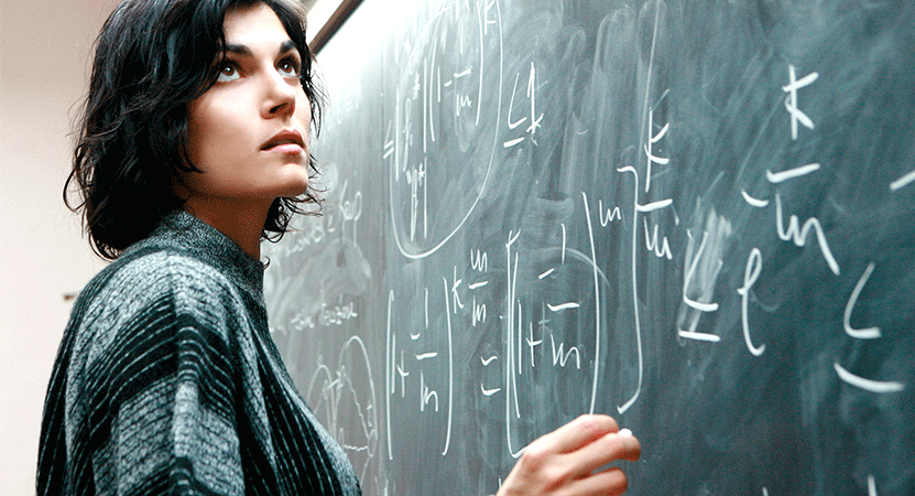 a women works at a chalk board from the film Signorina Effe.