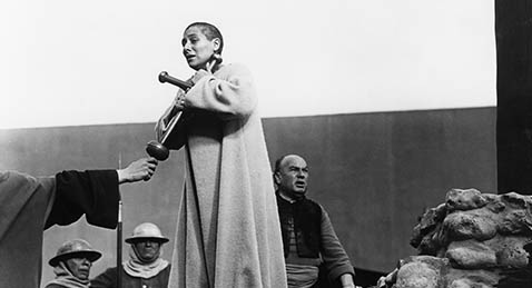 Still image from The Passion of Joan of Arc.