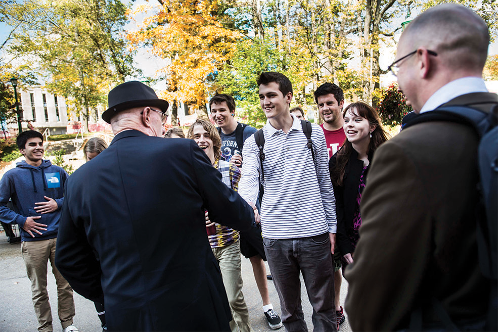 Jonathan Banks meets with Indiana University students.
